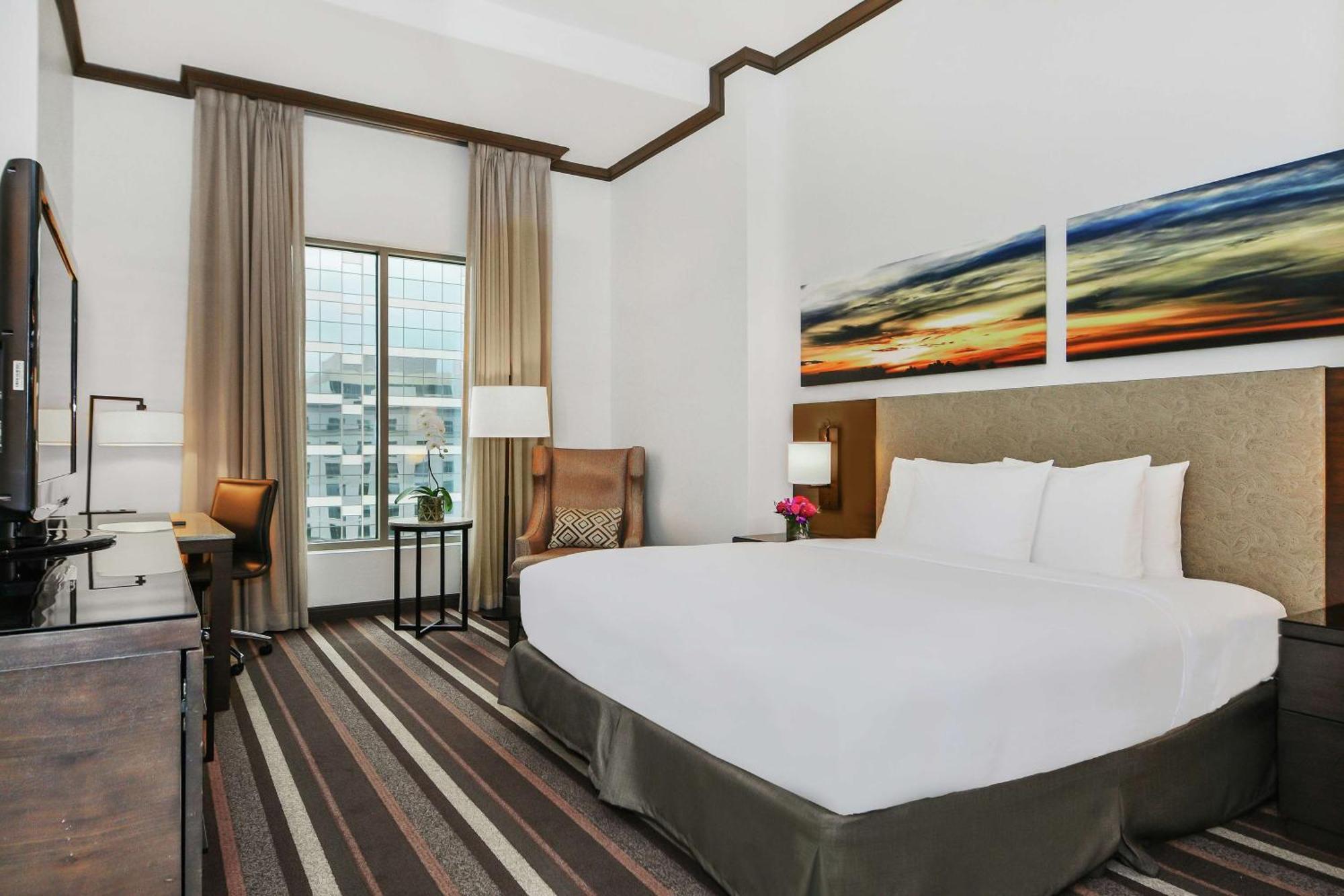 Hilton Dallas-Park Cities Экстерьер фото